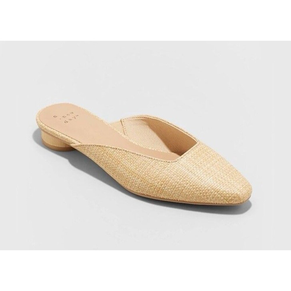 NEW Women’s Rattan Mules Women Size 8.5 Flats Slip On Beige Beach Coastal Cruise